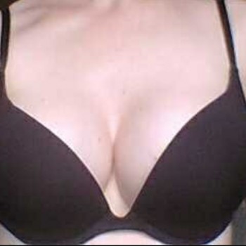 Profil de Huyen, 35 ans, Club échangiste à Tavannes (Berne)